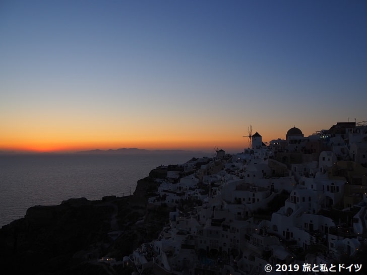 イアの古城からの夕日