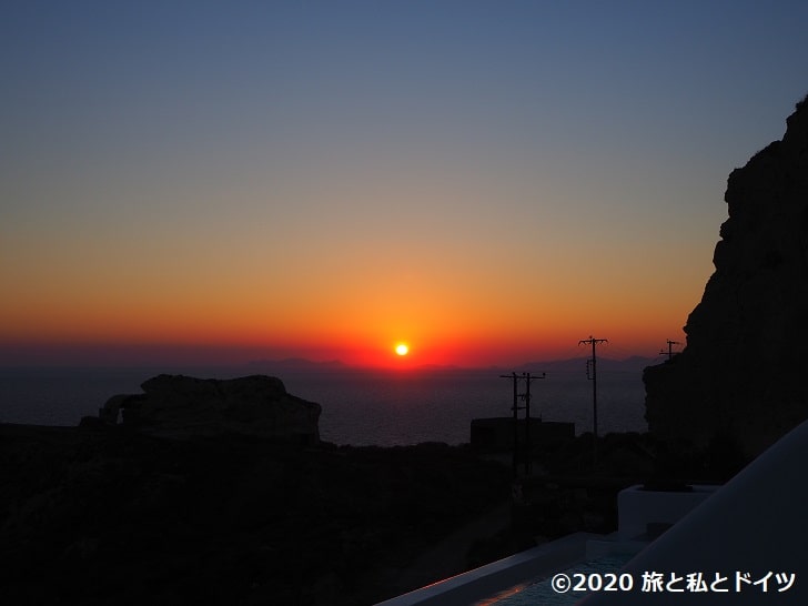 イアの夕日