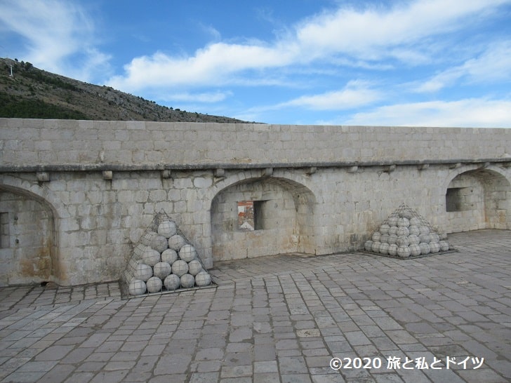 ロヴェリナツ要塞